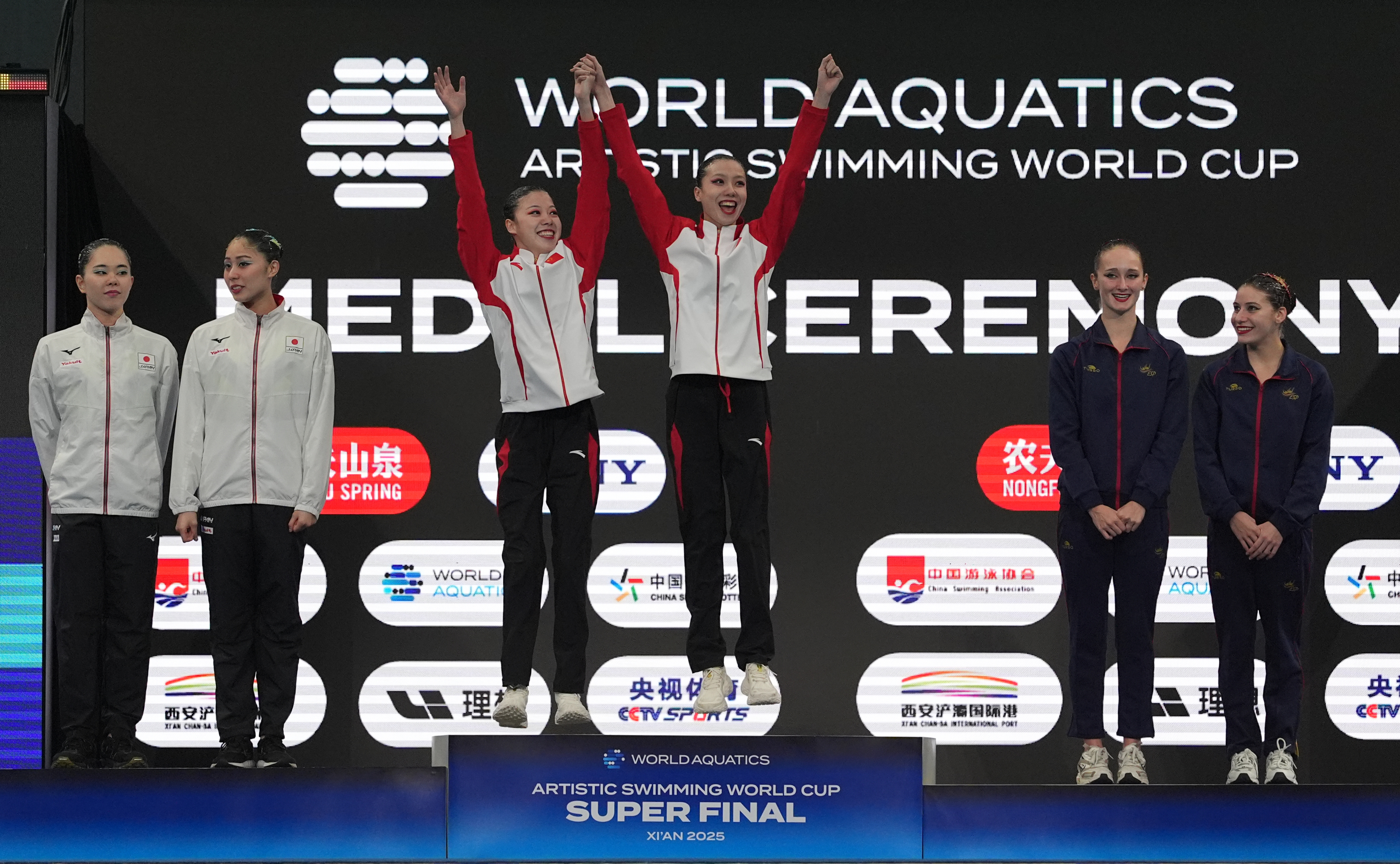 精彩对决美国和俄罗斯激烈争夺游泳冠军的简单介绍 精彩对决美国和俄罗斯激烈争夺游泳冠军的简单介绍