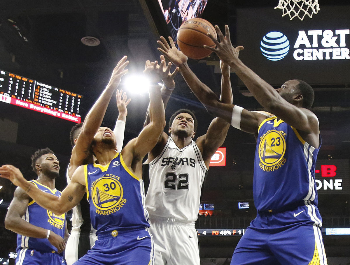 勇士大胜快船，猛龙战胜爵士