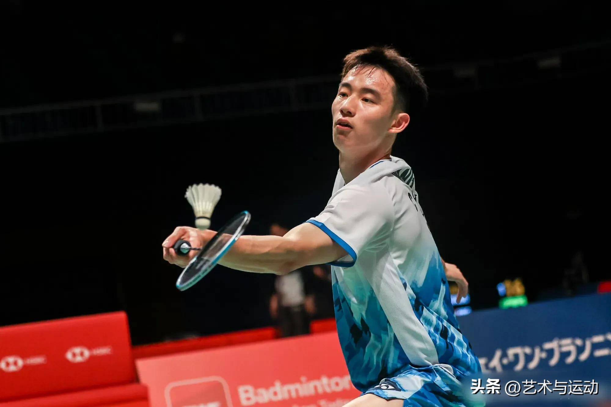 开云体育下载-泰国羽毛球队绝地反击英格兰羽毛球队,谌龙送出助攻的简单介绍