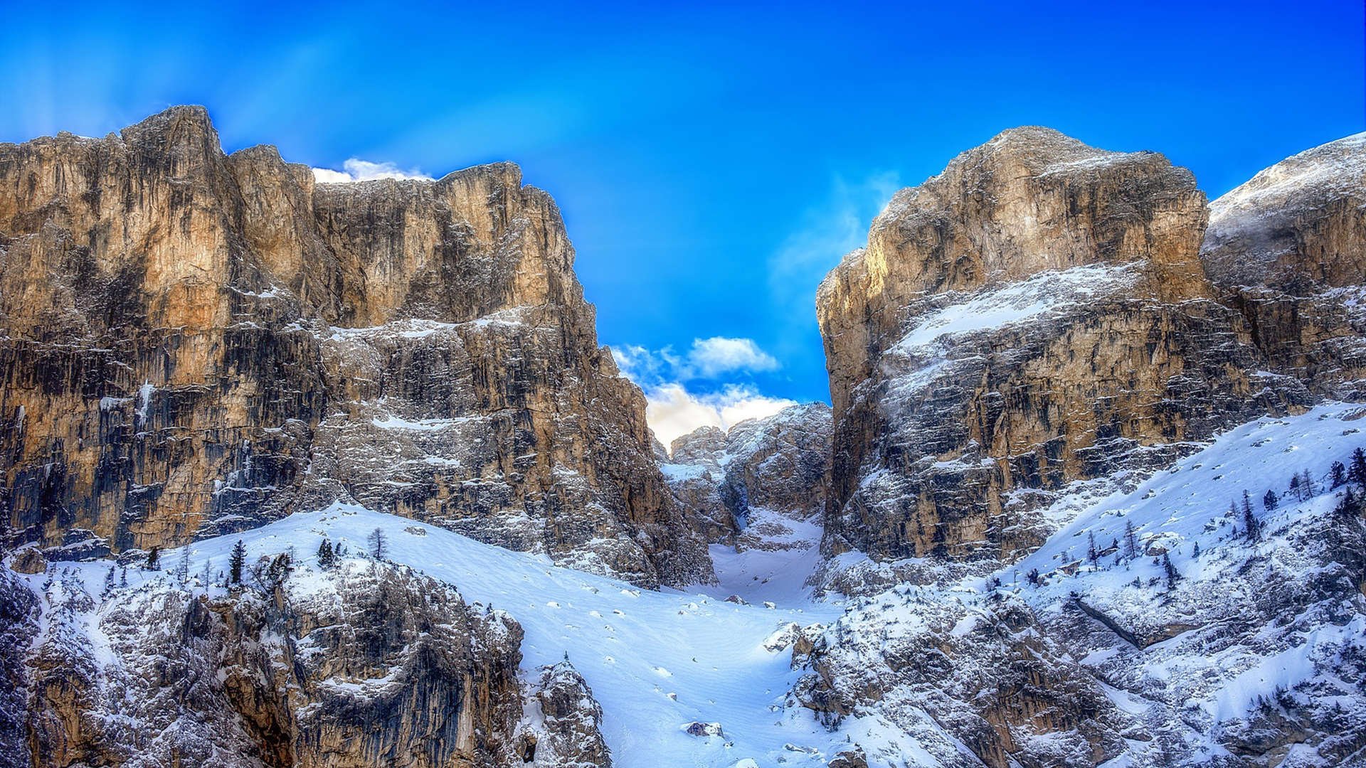 开云APP-钢铁后腰撕裂想象,意甲真蓝黑重绘秩序,当楚阿梅尼无解,亚特兰大让莱比锡神话破灭