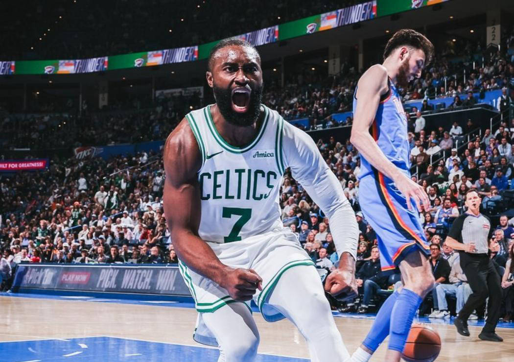 杰伦格林攻防两端统治,山西队关键战突围凯尔特人 杰伦格林攻防两端统治,山西队关键战突围凯尔特人