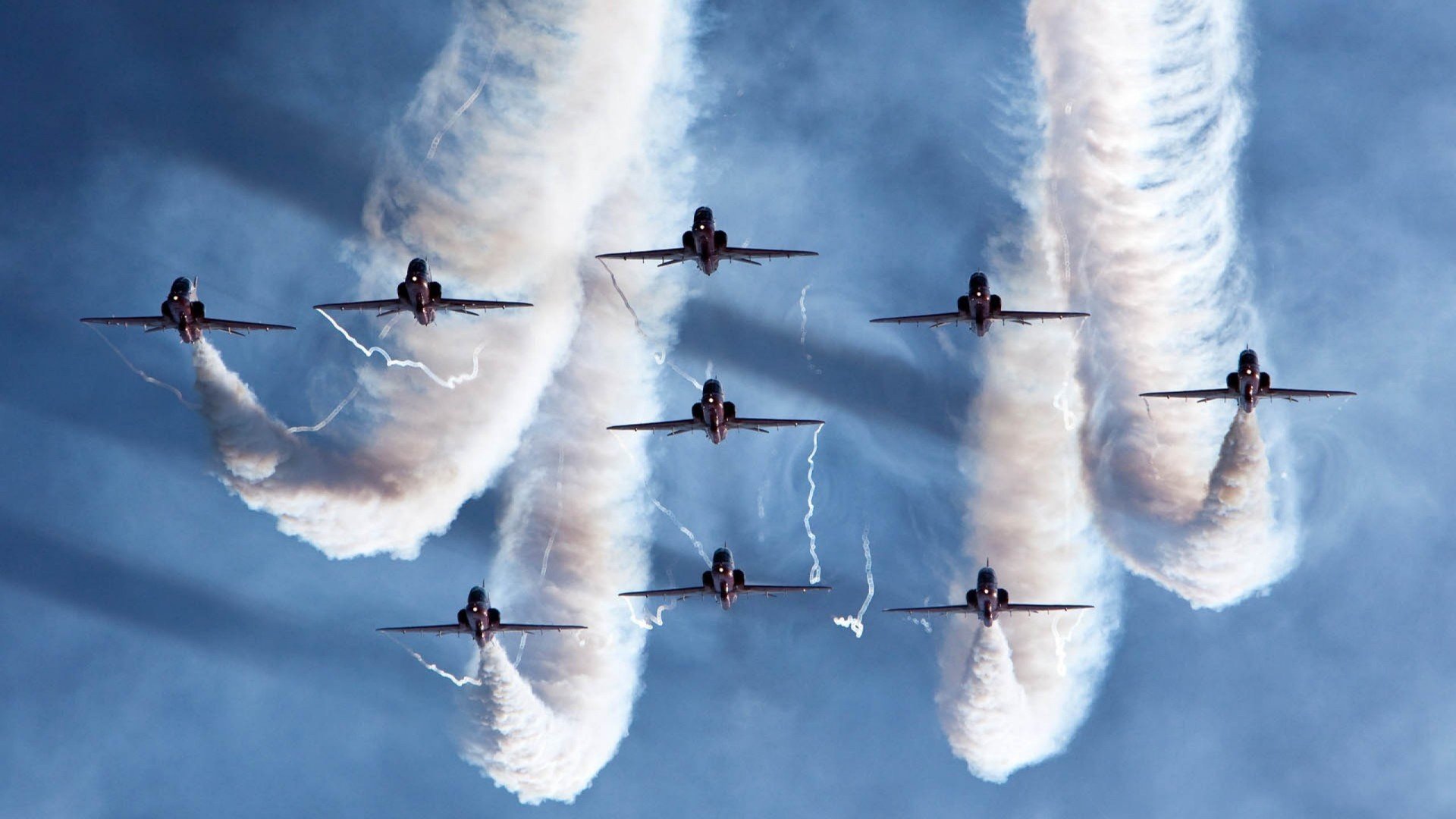 开云体育入口-破茧之战，当巴西魔翼冲破曼联牢笼，卡马文加在重压下完成蜕变